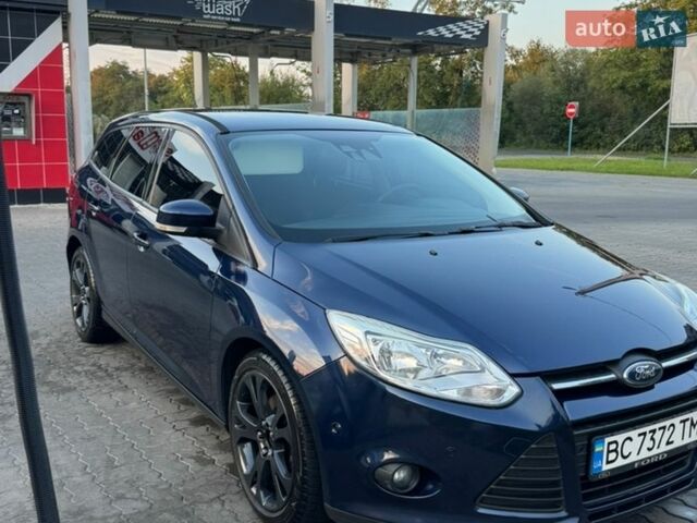 Синій Форд Фокус, об'ємом двигуна 1.6 л та пробігом 245 тис. км за 8199 $, фото 7 на Automoto.ua