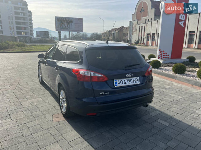 Синий Форд Фокус, объемом двигателя 2 л и пробегом 270 тыс. км за 7700 $, фото 3 на Automoto.ua