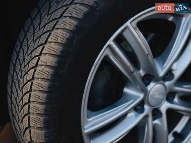 Синий Форд Фокус, объемом двигателя 1.56 л и пробегом 218 тыс. км за 8500 $, фото 6 на Automoto.ua