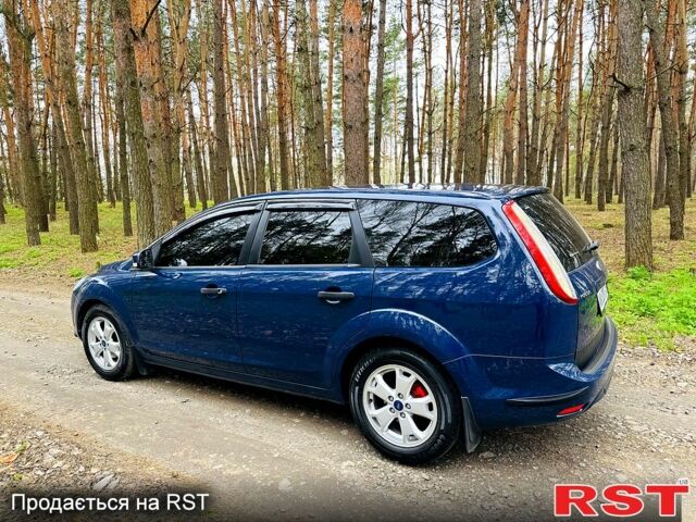 Синій Форд Фокус, об'ємом двигуна 1.6 л та пробігом 89 тис. км за 6500 $, фото 4 на Automoto.ua