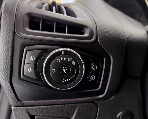 Синій Форд Фокус, об'ємом двигуна 1.56 л та пробігом 279 тис. км за 6350 $, фото 21 на Automoto.ua