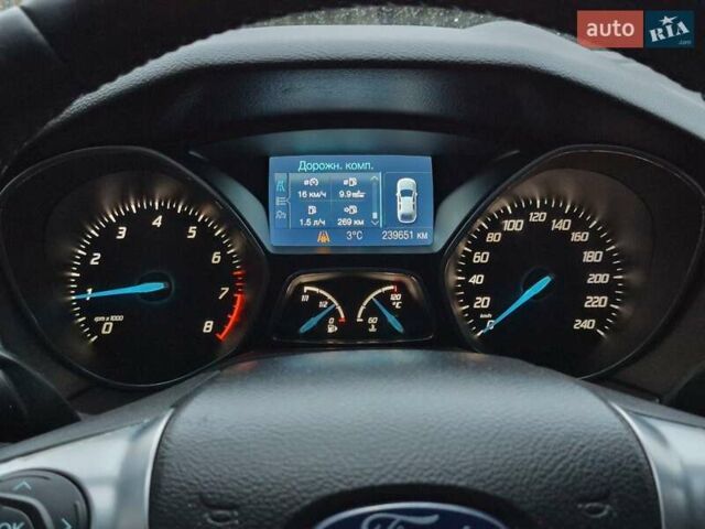 Синій Форд Фокус, об'ємом двигуна 1.6 л та пробігом 239 тис. км за 8000 $, фото 9 на Automoto.ua
