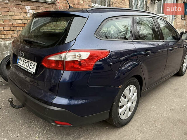 Синий Форд Фокус, объемом двигателя 1.6 л и пробегом 392 тыс. км за 5800 $, фото 3 на Automoto.ua