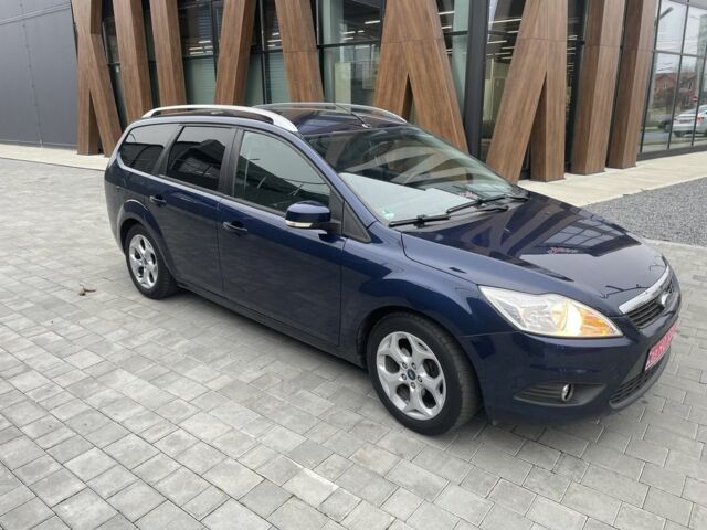 Синий Форд Фокус, объемом двигателя 1.6 л и пробегом 255 тыс. км за 6200 $, фото 1 на Automoto.ua