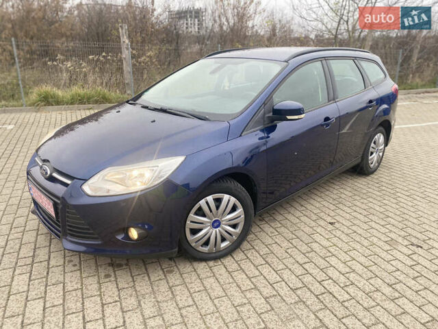 Синий Форд Фокус, объемом двигателя 1.6 л и пробегом 245 тыс. км за 7200 $, фото 4 на Automoto.ua