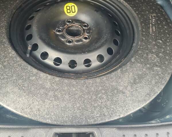 Синий Форд Фокус, объемом двигателя 1.6 л и пробегом 208 тыс. км за 8600 $, фото 103 на Automoto.ua