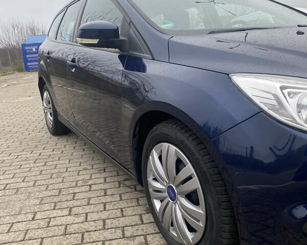 Синий Форд Фокус, объемом двигателя 1.6 л и пробегом 245 тыс. км за 7200 $, фото 9 на Automoto.ua