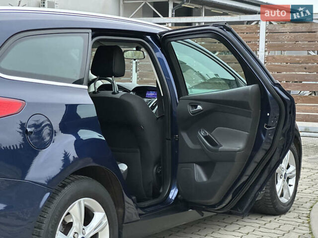 Синий Форд Фокус, объемом двигателя 1.6 л и пробегом 234 тыс. км за 7999 $, фото 60 на Automoto.ua