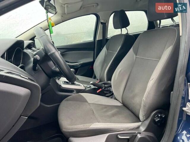 Синий Форд Фокус, объемом двигателя 1.6 л и пробегом 298 тыс. км за 6440 $, фото 17 на Automoto.ua