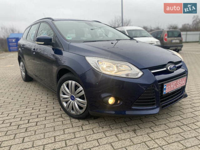 Синий Форд Фокус, объемом двигателя 1.6 л и пробегом 245 тыс. км за 7200 $, фото 1 на Automoto.ua