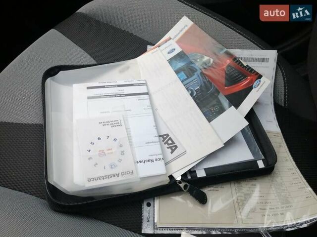 Синий Форд Фокус, объемом двигателя 1.6 л и пробегом 215 тыс. км за 7999 $, фото 75 на Automoto.ua