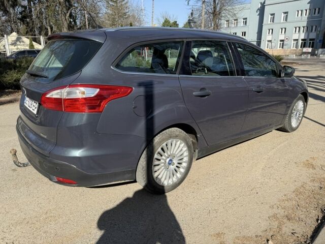 Синій Форд Фокус, об'ємом двигуна 1.6 л та пробігом 273 тис. км за 7300 $, фото 2 на Automoto.ua