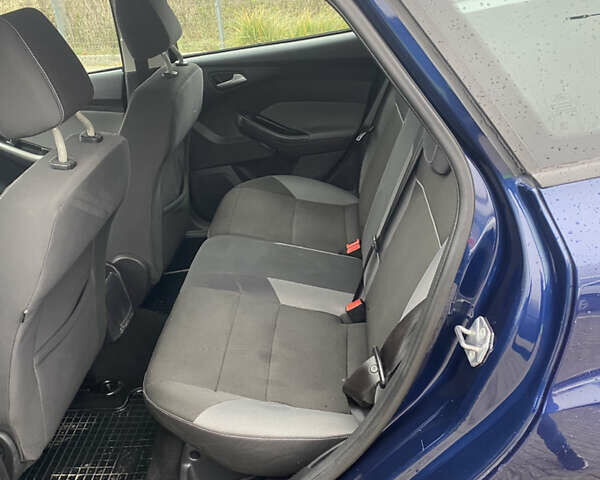 Синий Форд Фокус, объемом двигателя 1.6 л и пробегом 245 тыс. км за 7200 $, фото 35 на Automoto.ua