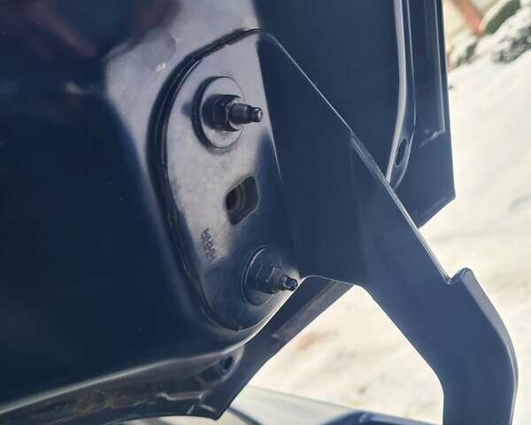 Синий Форд Фокус, объемом двигателя 1.6 л и пробегом 208 тыс. км за 8600 $, фото 119 на Automoto.ua