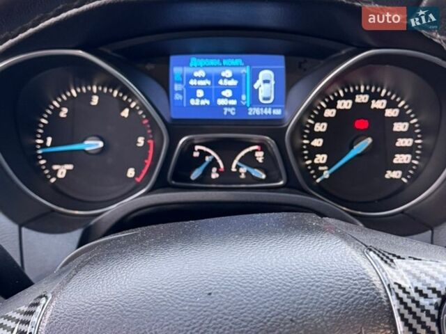 Синій Форд Фокус, об'ємом двигуна 1.6 л та пробігом 276 тис. км за 7100 $, фото 18 на Automoto.ua