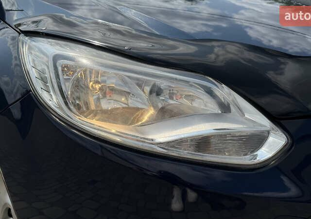 Синій Форд Фокус, об'ємом двигуна 1.6 л та пробігом 236 тис. км за 6450 $, фото 7 на Automoto.ua