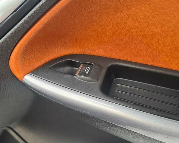 Синий Форд Фокус, объемом двигателя 1.6 л и пробегом 208 тыс. км за 8600 $, фото 108 на Automoto.ua