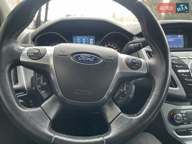 Синій Форд Фокус, об'ємом двигуна 1.6 л та пробігом 230 тис. км за 7999 $, фото 90 на Automoto.ua