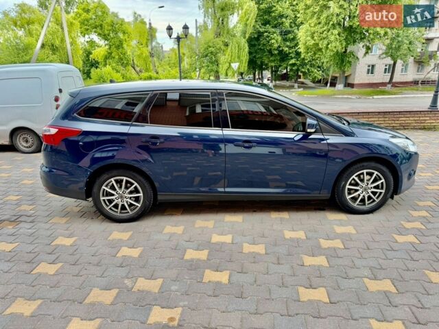 Синій Форд Фокус, об'ємом двигуна 2 л та пробігом 288 тис. км за 9000 $, фото 14 на Automoto.ua