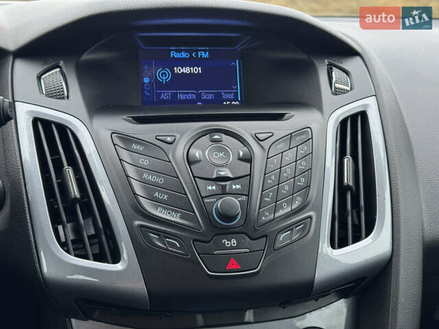 Синий Форд Фокус, объемом двигателя 1.6 л и пробегом 195 тыс. км за 7699 $, фото 52 на Automoto.ua