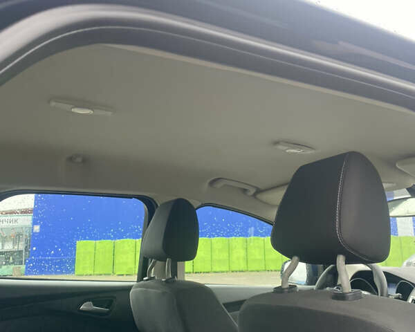 Синий Форд Фокус, объемом двигателя 1.6 л и пробегом 245 тыс. км за 7200 $, фото 40 на Automoto.ua