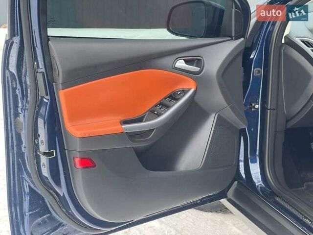 Синий Форд Фокус, объемом двигателя 1.6 л и пробегом 209 тыс. км за 8300 $, фото 34 на Automoto.ua