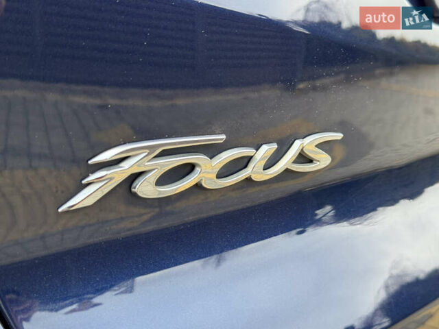 Синий Форд Фокус, объемом двигателя 1.6 л и пробегом 195 тыс. км за 7699 $, фото 19 на Automoto.ua