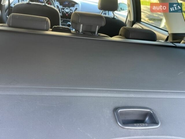 Синій Форд Фокус, об'ємом двигуна 1.6 л та пробігом 226 тис. км за 7700 $, фото 54 на Automoto.ua