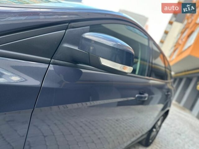 Синий Форд Фокус, объемом двигателя 1.6 л и пробегом 235 тыс. км за 7200 $, фото 25 на Automoto.ua