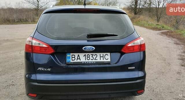 Синий Форд Фокус, объемом двигателя 1.6 л и пробегом 252 тыс. км за 8800 $, фото 13 на Automoto.ua
