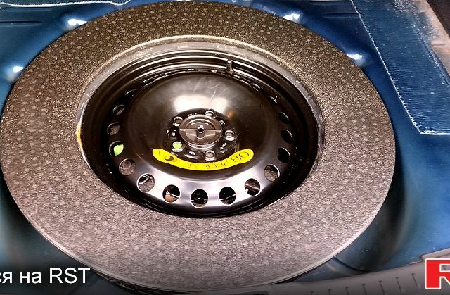 Синій Форд Фокус, об'ємом двигуна 1.6 л та пробігом 252 тис. км за 8300 $, фото 13 на Automoto.ua