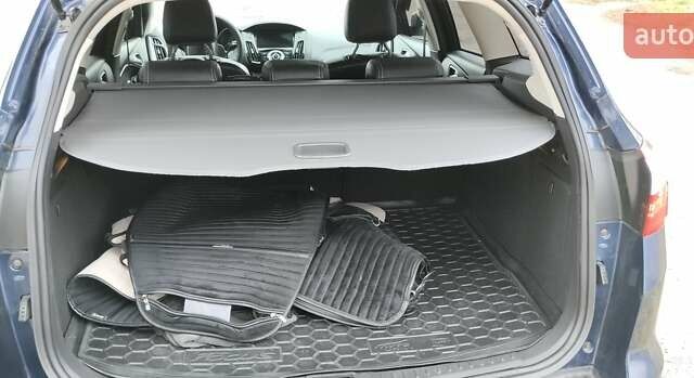 Синий Форд Фокус, объемом двигателя 1.6 л и пробегом 252 тыс. км за 8800 $, фото 18 на Automoto.ua