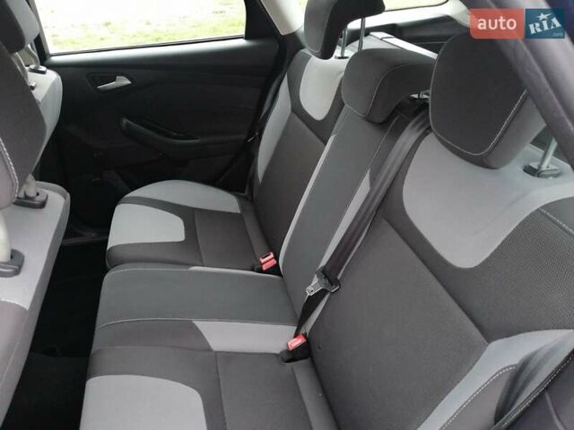 Синий Форд Фокус, объемом двигателя 1.6 л и пробегом 215 тыс. км за 7999 $, фото 36 на Automoto.ua