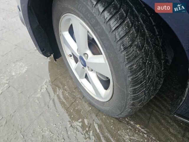 Синий Форд Фокус, объемом двигателя 1.6 л и пробегом 229 тыс. км за 8600 $, фото 33 на Automoto.ua