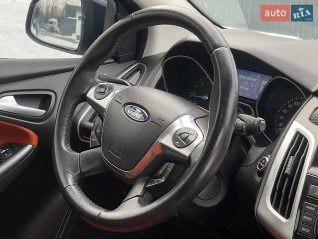 Синий Форд Фокус, объемом двигателя 1.6 л и пробегом 209 тыс. км за 8300 $, фото 49 на Automoto.ua