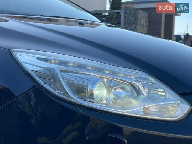 Синій Форд Фокус, об'ємом двигуна 1.6 л та пробігом 226 тис. км за 7700 $, фото 27 на Automoto.ua