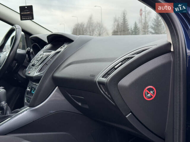 Синий Форд Фокус, объемом двигателя 1.6 л и пробегом 195 тыс. км за 7699 $, фото 87 на Automoto.ua