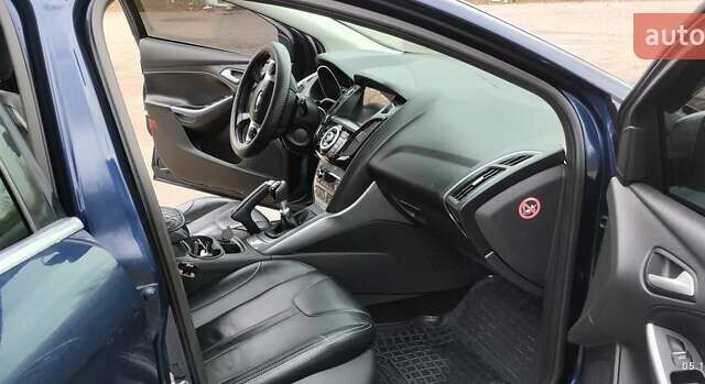 Синий Форд Фокус, объемом двигателя 1.6 л и пробегом 252 тыс. км за 8800 $, фото 25 на Automoto.ua