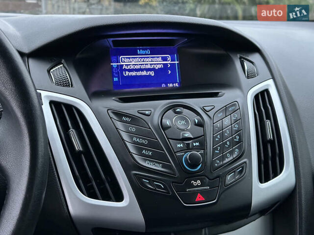 Синий Форд Фокус, объемом двигателя 1.6 л и пробегом 234 тыс. км за 7999 $, фото 46 на Automoto.ua