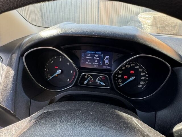 Синий Форд Фокус, объемом двигателя 1.6 л и пробегом 204 тыс. км за 6700 $, фото 6 на Automoto.ua