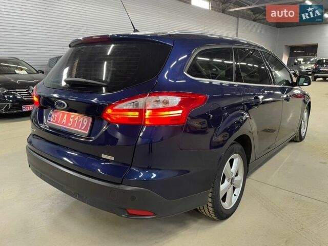 Синій Форд Фокус, об'ємом двигуна 1.6 л та пробігом 229 тис. км за 8900 $, фото 45 на Automoto.ua
