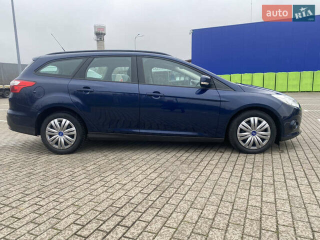 Синий Форд Фокус, объемом двигателя 1.6 л и пробегом 245 тыс. км за 7200 $, фото 11 на Automoto.ua