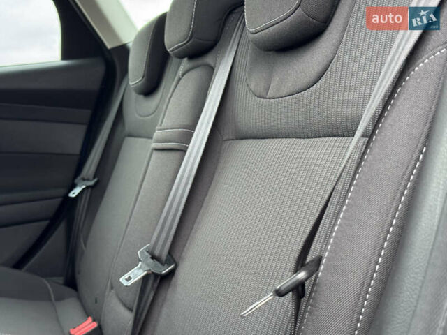 Синий Форд Фокус, объемом двигателя 1.6 л и пробегом 195 тыс. км за 7699 $, фото 68 на Automoto.ua