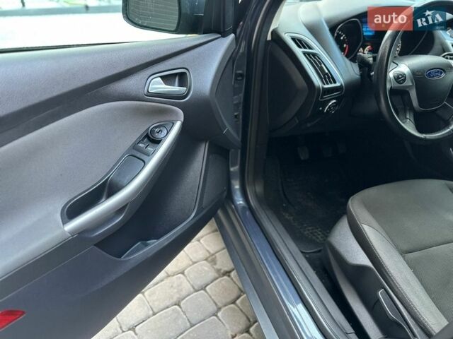 Синий Форд Фокус, объемом двигателя 1.6 л и пробегом 235 тыс. км за 7200 $, фото 37 на Automoto.ua