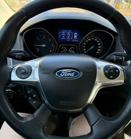 Синий Форд Фокус, объемом двигателя 1.56 л и пробегом 272 тыс. км за 7900 $, фото 4 на Automoto.ua