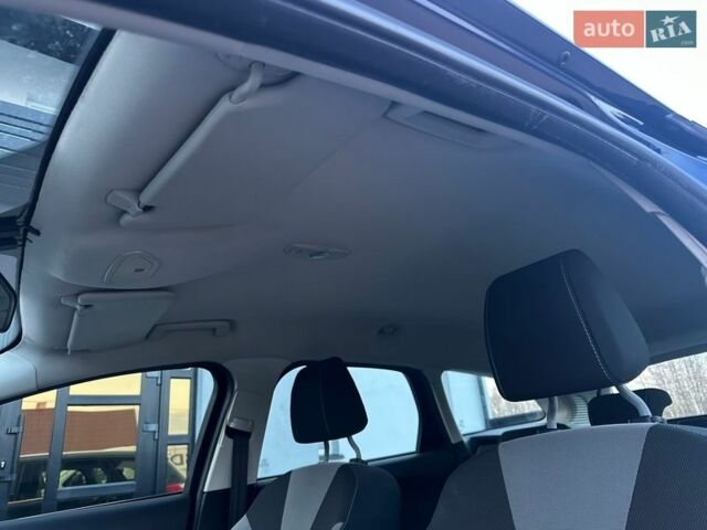 Синий Форд Фокус, объемом двигателя 1.6 л и пробегом 279 тыс. км за 7200 $, фото 40 на Automoto.ua