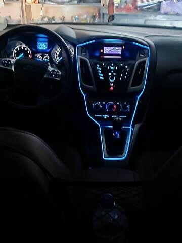 Синий Форд Фокус, объемом двигателя 1 л и пробегом 211 тыс. км за 5800 $, фото 4 на Automoto.ua