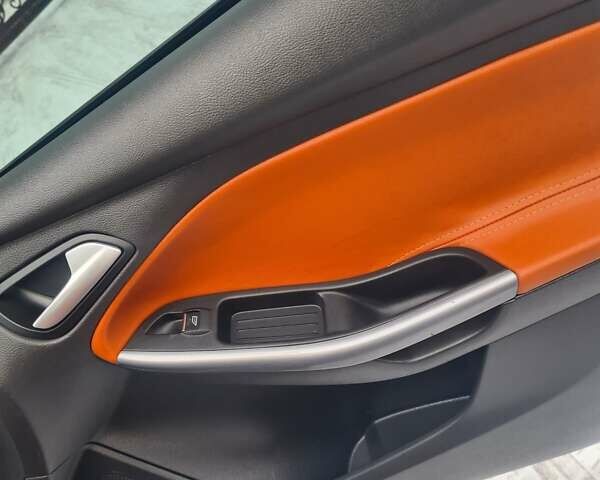 Синий Форд Фокус, объемом двигателя 1.6 л и пробегом 208 тыс. км за 8600 $, фото 107 на Automoto.ua