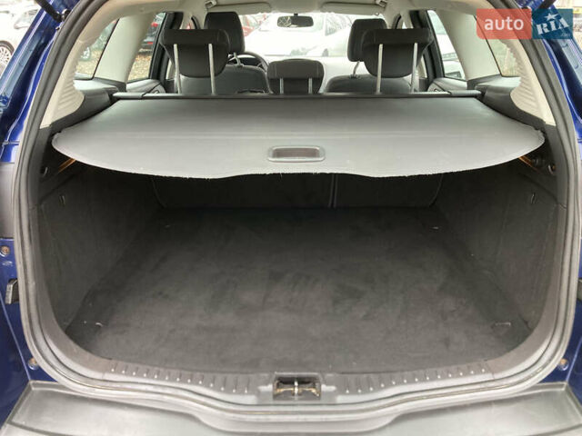 Синій Форд Фокус, об'ємом двигуна 1.6 л та пробігом 237 тис. км за 6950 $, фото 16 на Automoto.ua