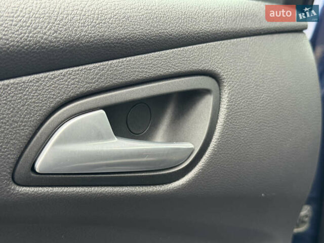 Синий Форд Фокус, объемом двигателя 1.6 л и пробегом 198 тыс. км за 6999 $, фото 57 на Automoto.ua